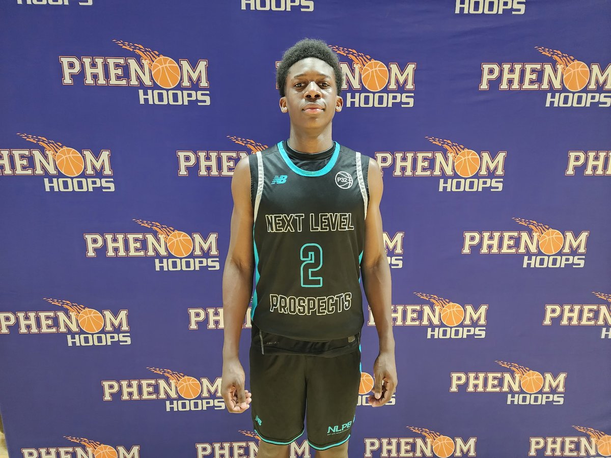 POBScout's tweet photo. 2028 Zyir Sewell (NLPB 2028)

Sewell was part of a strong guard presence in Game 1. Attacked defenders strong, got inside the defense consistently, and finished well with contact. #PhenomSummerShowcase #PhenomHoops https://t.co/wMX4uip4W4