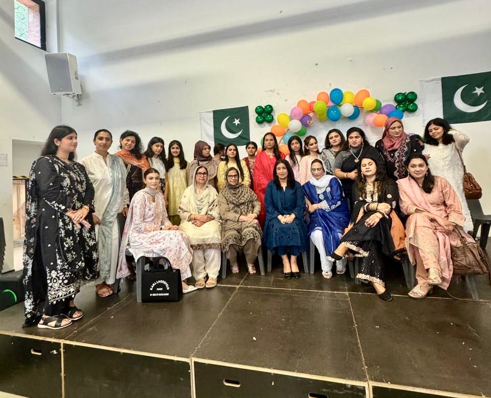 PakinFrance's tweet photo. A vibrant Eid celebration brought together members of the Pakistani community in Toulouse for an evening of togetherness, warmth, and joy with Ambassador Mumtaz Zahra Baloch @mumtazzb.

Addressing the gathering, the Ambassador lauded the community’s valuable contributions to French society. She appreciated their role in promoting Pakistan’s positive image and strengthening the bonds of friendship between Pakistan and France. Emphasizing the spirit of Eid, she encouraged unity and compassion.

The event featured lively interactions, festive cheer, and a strong sense of community, reflecting the rich cultural traditions that connect Pakistanis across the world.

@GovtofPakistan 
@MoIB_Official 
@ForeignOfficePk 
@OfficialDGISPR
@appcsocialmedia 
@RadioPakistan 
@PakistanTVcom