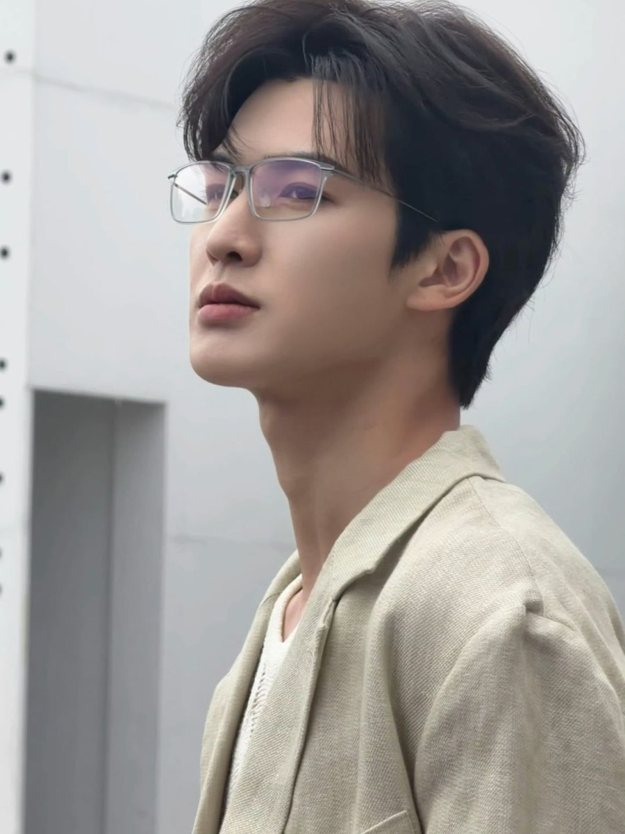 zzt_archives's tweet photo. 🗓 20260530 promotional Weiboupdate      

#朱正廷 #zhuzhengting #theozhu #zhengting #정정 #จูเจิ้งถิง ​​​#ジュージャンティン https://t.co/Lm2EJmZg88