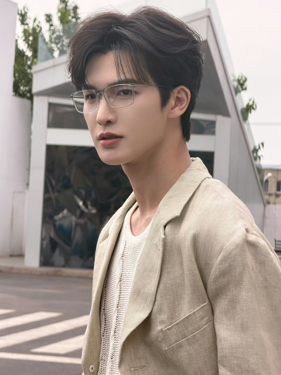 zzt_archives's tweet photo. 🗓 20260530 promotional Weiboupdate      

#朱正廷 #zhuzhengting #theozhu #zhengting #정정 #จูเจิ้งถิง ​​​#ジュージャンティン https://t.co/Lm2EJmZg88