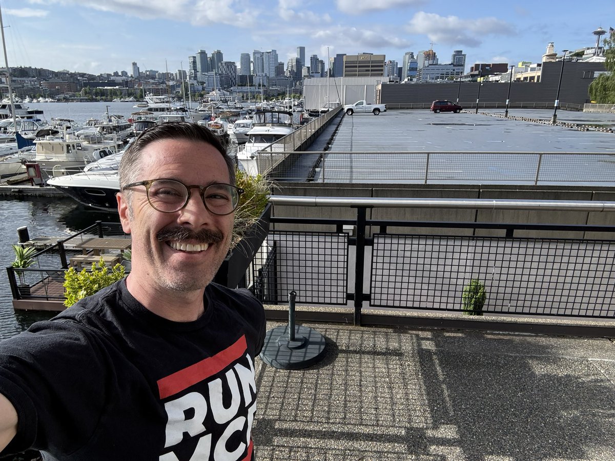 crtr0's tweet photo. Wake up, Seattle! It's time to hack at the @CascadiaJS AI Hackathon! https://t.co/cCK1KzSiXT