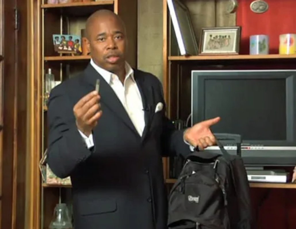 coolgoofball's tweet photo. Imagine Eric Adams in backrooms https://t.co/6Xu1ag2xPy