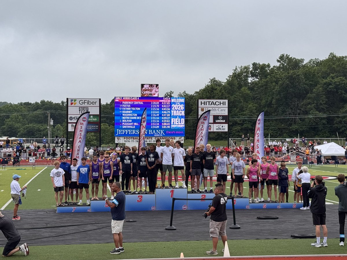 LSWTitanRunning's tweet photo. Kerr-McCrea-Wegleitner-Williams ALL STATE in the 4x800m relay! https://t.co/arviQ4pAKV