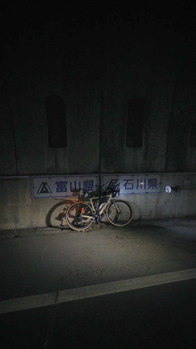 kizu's tweet photo. 帰ってきた https://t.co/pP06LnZ7dr