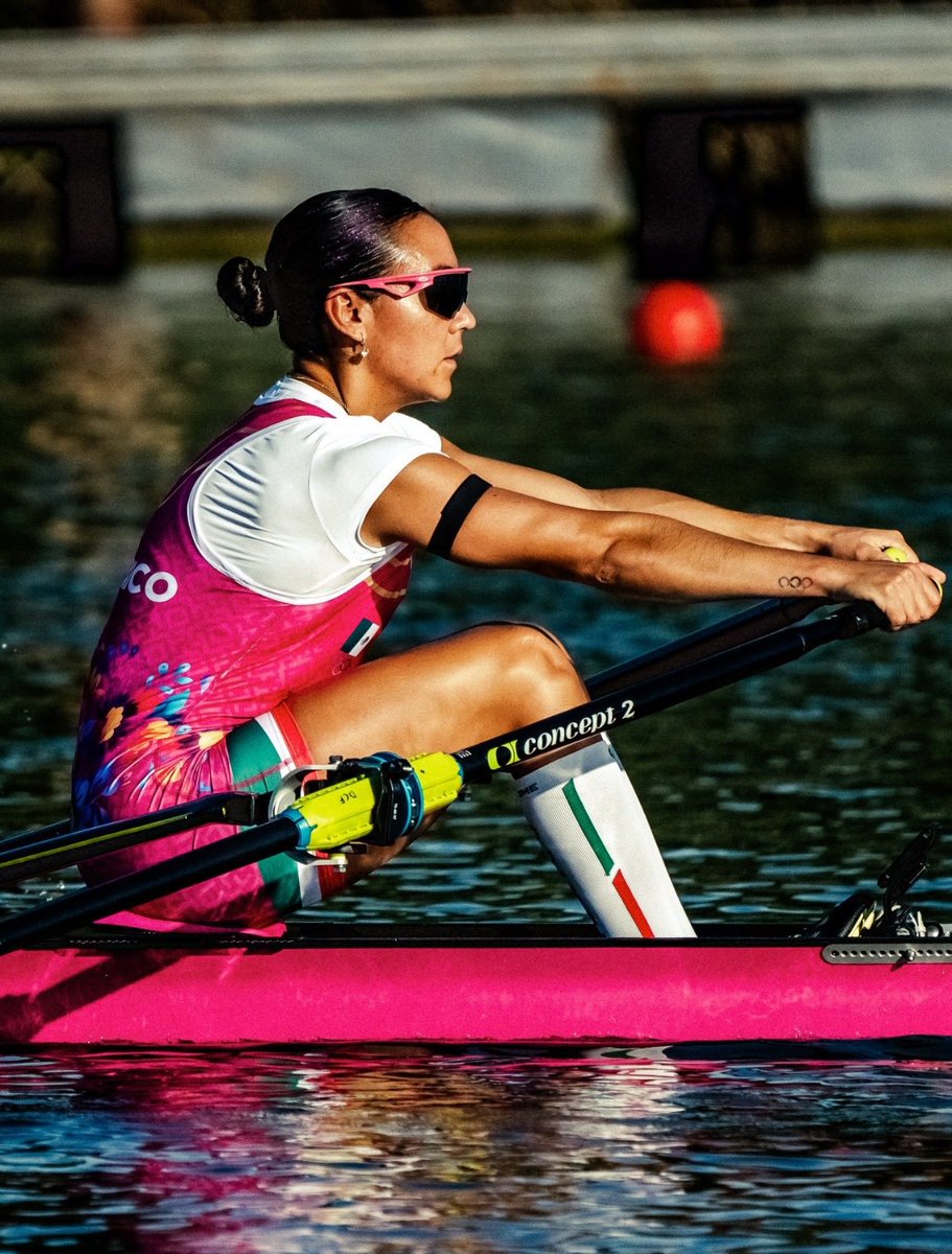 PanamSports's tweet photo. Kenia es ORO en Sevilla 🇲🇽
@kenialechuga es campeona en la prueba LW1x de la Copa del Mundo de Remo en Sevilla cruzando con un tiempo de 07:27.73 🏅 https://t.co/hC5Zt84hbm