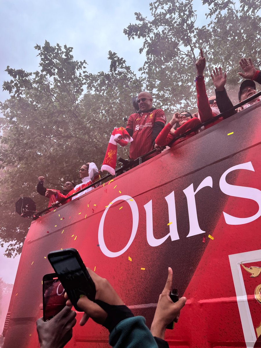 OLSCBrooklyn's tweet photo. It’s not easy to step into Klopp’s shoes, deliver a title in year one, and lead a team of young men navigating unspeakable grief.  And to do it all with grace. More than steady hands, and with a number of factors at play when it all unraveled. https://t.co/8i9VK8mfo1