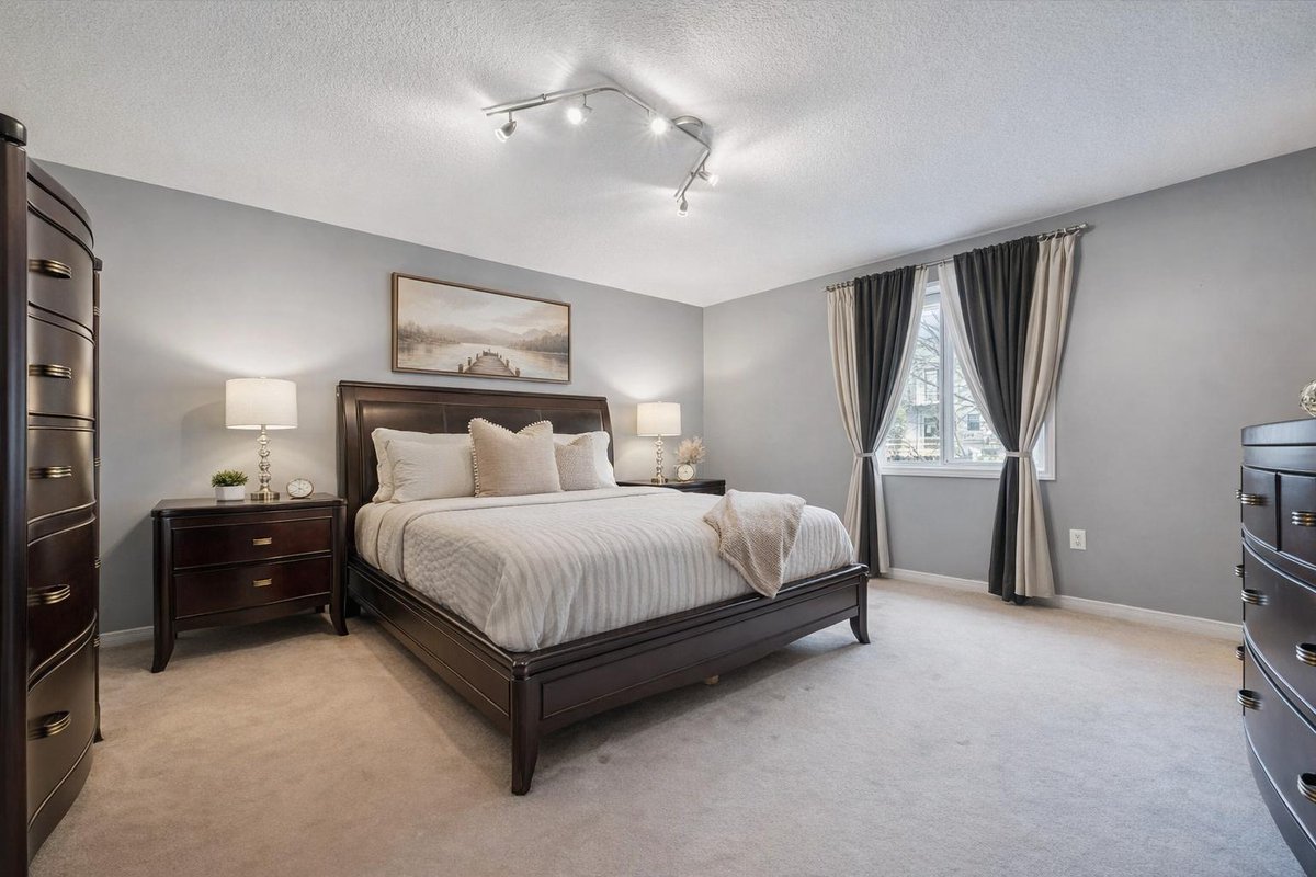 GoWylde's tweet photo. South-end townhouse living with space, comfort, and everyday convenience — close to amenities, trails, schools, the University of Guelph, and Highway 401.

38-210 Dawn Ave, Guelph || $649,900

OPEN HOUSE: Saturday, 12:30 pm - 2:00 pm

For more info, visit: https://t.co/BJJ1werNtc https://t.co/xHHWAjsHNp