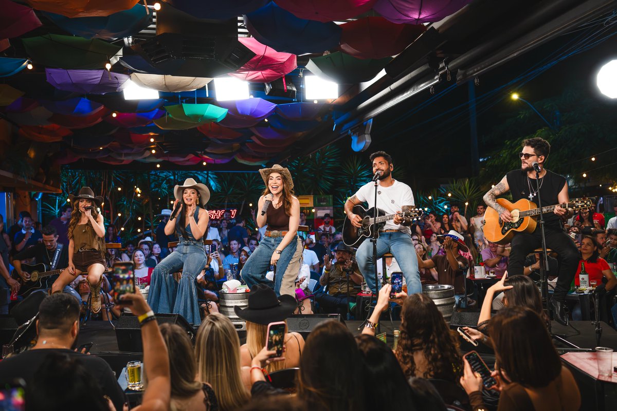 modaoms's tweet photo. “Sertanejo Série A” traz a essência do sertanejo em um encontro de gigantes da música, agora no: https://t.co/yoaOHurcpQ https://t.co/RJACfNms97