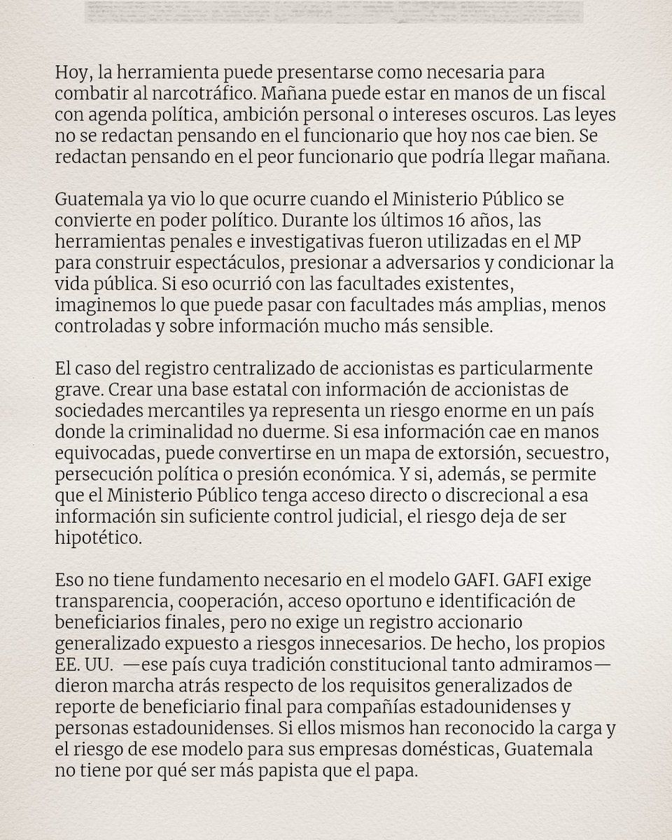 República. tweet media