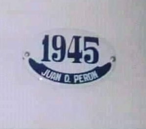 ElVengador1945's tweet photo. Te paso la dirección de dónde salió el aguinaldo que vas a cobrar en pocos días https://t.co/kxRA1S4e6h