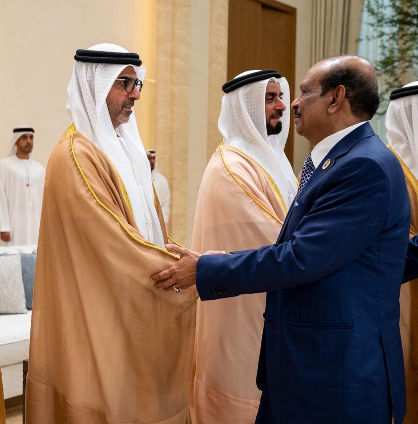 Yusuffali_MA's tweet photo. H.H. Sheikh Khaled Bin Mohammed Bin Zayed Al Nahyan, Crown Prince of Abu Dhabi, H.H. Sheikh Saif bin Zayed Al Nahyan, Deputy Prime Minister & Minister of Interior, H.H. Sheikh Hamed Bin Zayed Al Nahyan, Managing Director of Abu Dhabi Investment Authority  & H.H. Sheikh Omar Bin Zayed Al Nahyan, Vice Chairman of Zayed for Good Foundation at Mushrif Presidential Palace on 27.05.2026.