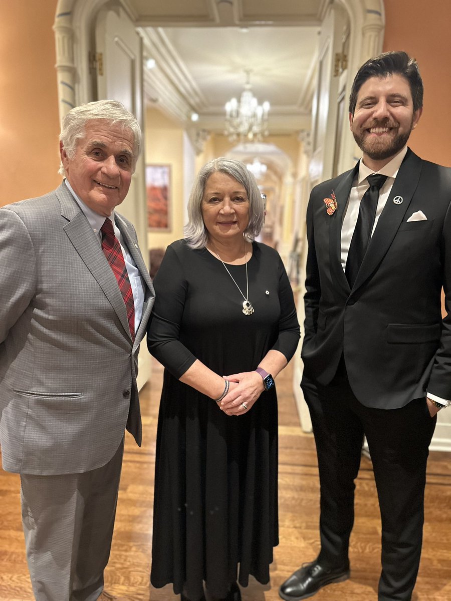 Tareq Hadhad tweet media