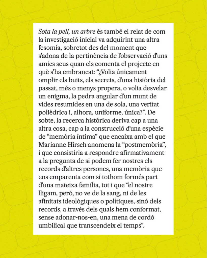 eclecta_llibres's tweet photo. «Pere Pena es presenta com un novel·lista ingenu i sentimental que amaga a consciència —això és l’únic que no li surt bé— el domini absolut que posseeix sobre l’art i la tècnica de construir novel·les». https://t.co/YeS2491lb6