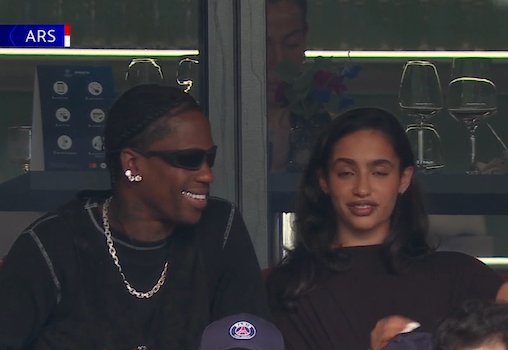 Wickapex's tweet photo. travis scott is everywhere bro😂 https://t.co/euYvoA1Oy0