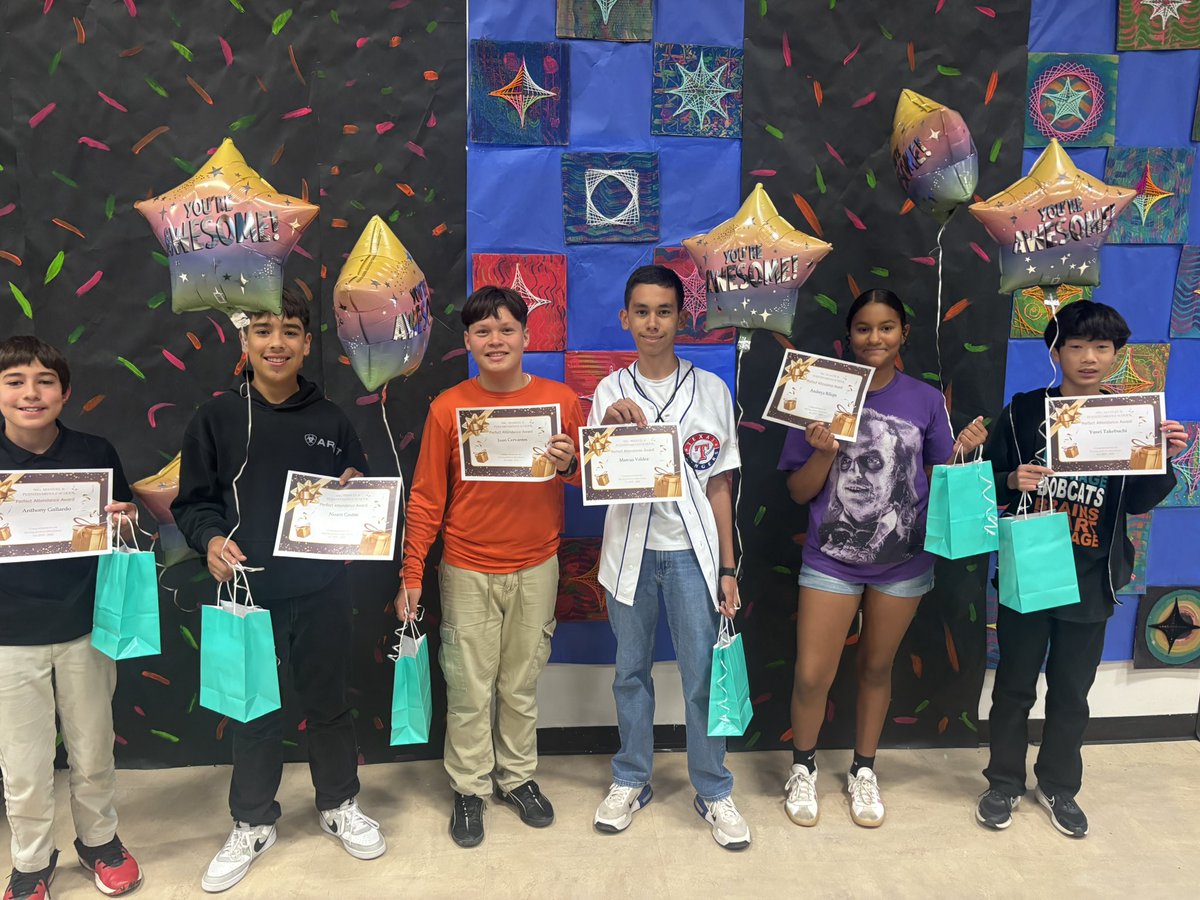 ENFlores_MPMS's tweet photo. These Bobcats showed everyday excellence in attendance this school year. Never missed a day &amp; earned goodies along with Chick-Fil-A! 🩵🐾🧡 @sduffy_sisd @SISD_HS #TeamSISD https://t.co/Vdbkzok8K1