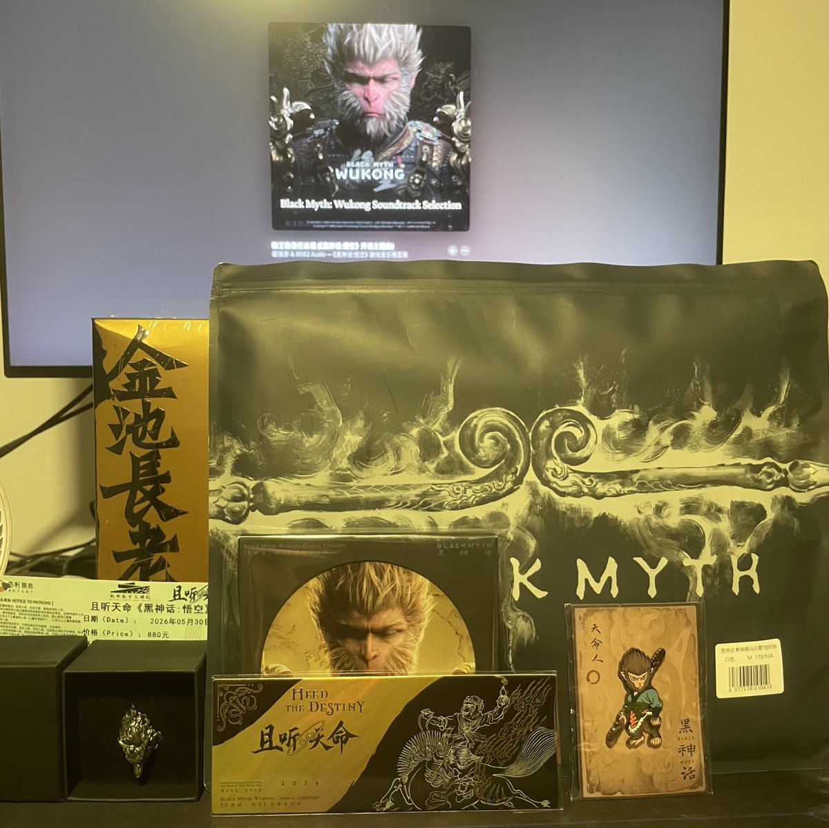 Debirth1024's tweet photo. 人人都笑金池
人人又都是金池
这个手办放电脑旁 时刻警醒自己 不要再贪了
(na mu a mi tuo fo ye~ https://t.co/1M3KlrwNDX