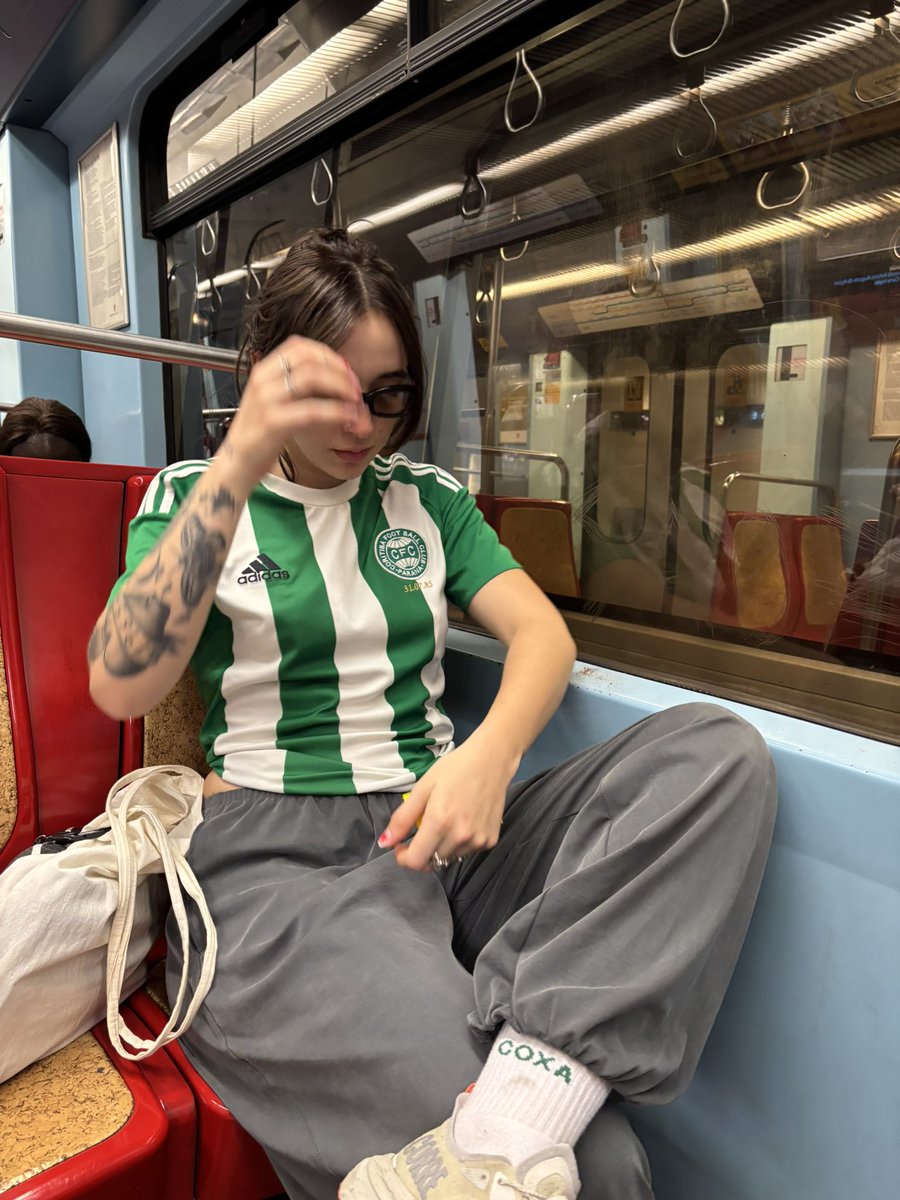 mxnzexx's tweet photo. portal muna coxa portugal https://t.co/tfyrjYygBK