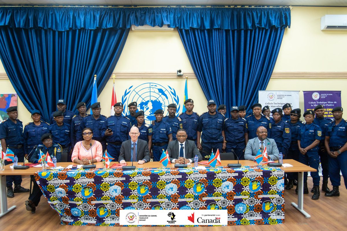 CtmpositiveRdc's tweet photo. Masculinité positive : la Police Nationale Congolaise appelée à renforcer son engagement dans la promotion de l’égalité et la lutte contre les VBG

@Presidence_RDC @GenreRDC @Canada @CanadaRDC @PNUDRDC @ONUFemmesRDC @MONUSCO @SANRU_asbl @RienSlesFemmes @DANDUSAMUEL2 @EquityBCDC https://t.co/uLsU4hfzBT