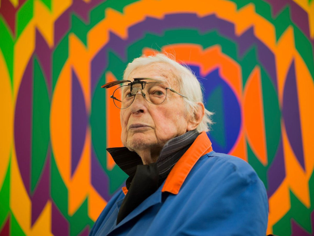 MatiasStevanato's tweet photo. Hoy despedimos a Julio Le Parc, un mendocino universal que llevó el nombre de nuestra tierra a lo más alto del arte mundial.

Su talento, su creatividad y su forma de mirar el mundo dejaron una huella inmensa que trasciende generaciones y fronteras.

Rezo para que la Virgen lo reciba en su abrazo eterno y acompañe a su familia y seres queridos en este momento de dolor.

Gracias por tanto, maestro.