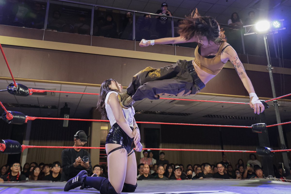 madkatkarina's tweet photo. hi to my new followers… my name’s karina— Wrestler, artist, crazy person.

I appreciate the overwhelming support. The hard work has barely begun.

You can say you were there from the beginning. https://t.co/NvLh5OsJ8l