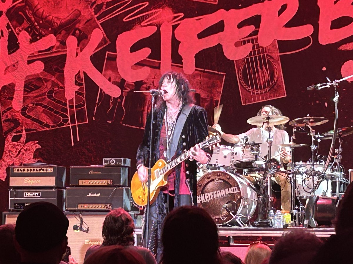 ulookgrate's tweet photo. @TomKeiferMusic https://t.co/U1U266ipbt