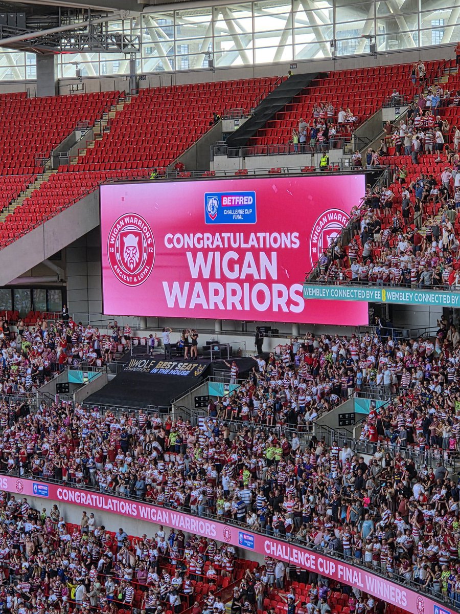 kev6brown's tweet photo. Love a trip to Wembley #wwrl https://t.co/DHAtHMHZwt