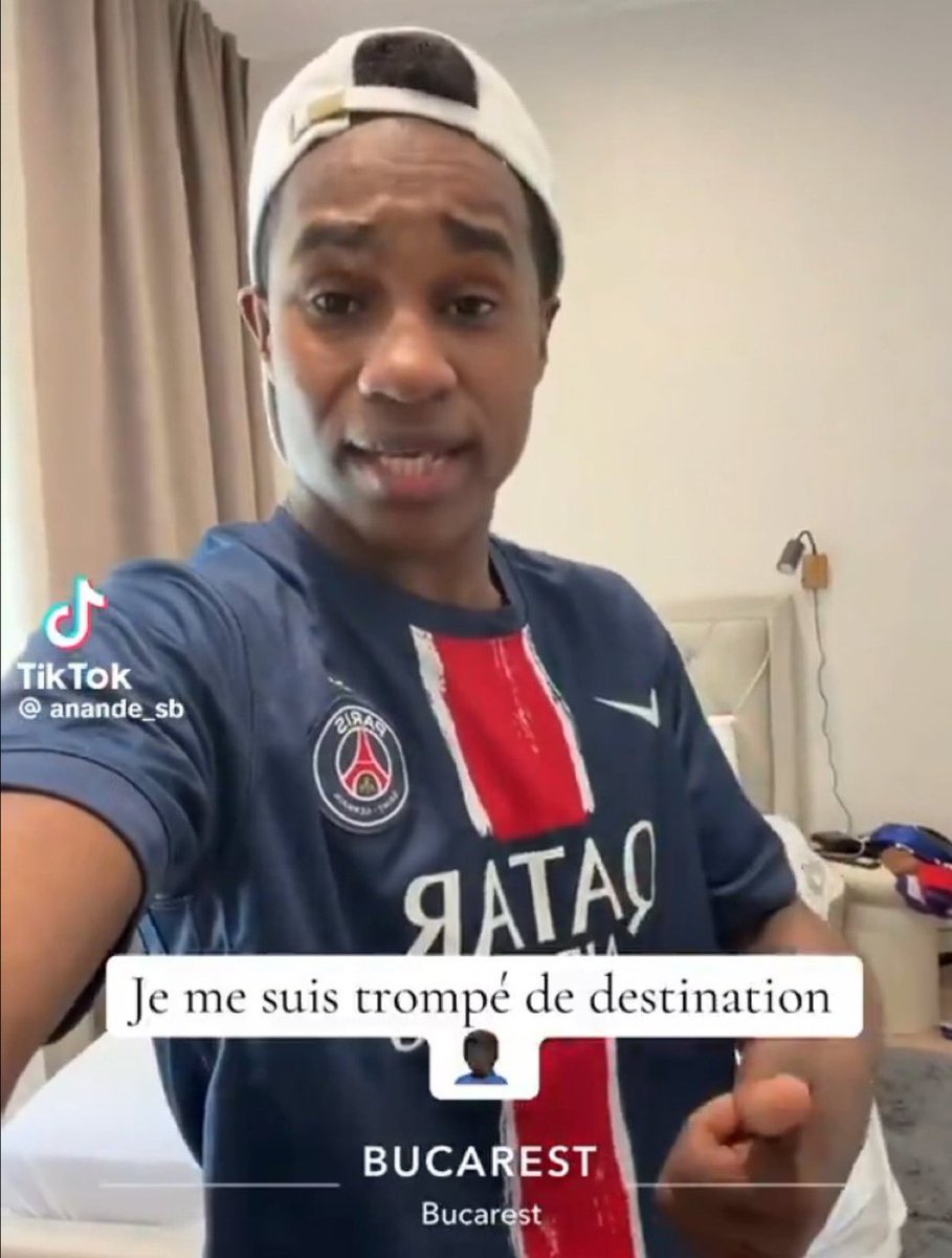 FrenchRapUS2's tweet photo. Un fan du PSG a acheté des billets pour la finale de la Ligue des champions, mais s’est rendu à Bucarest, en Roumanie, au lieu de Budapest, en Hongrie 😭 https://t.co/EEklVk0uft