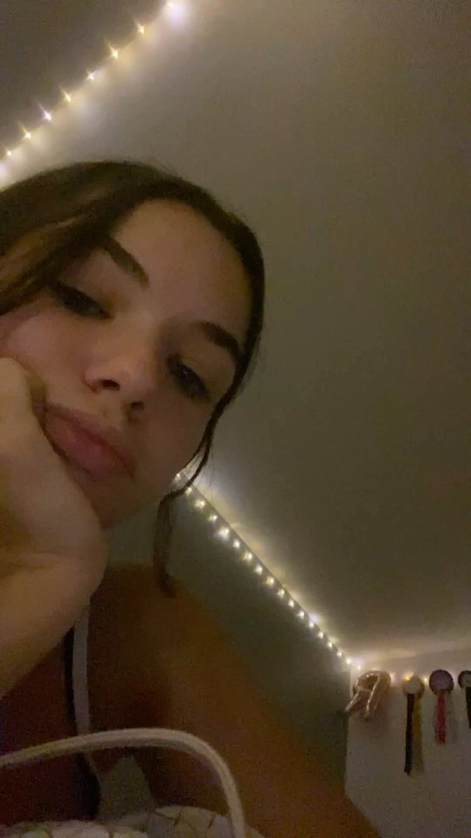 Emma 😇 tweet media