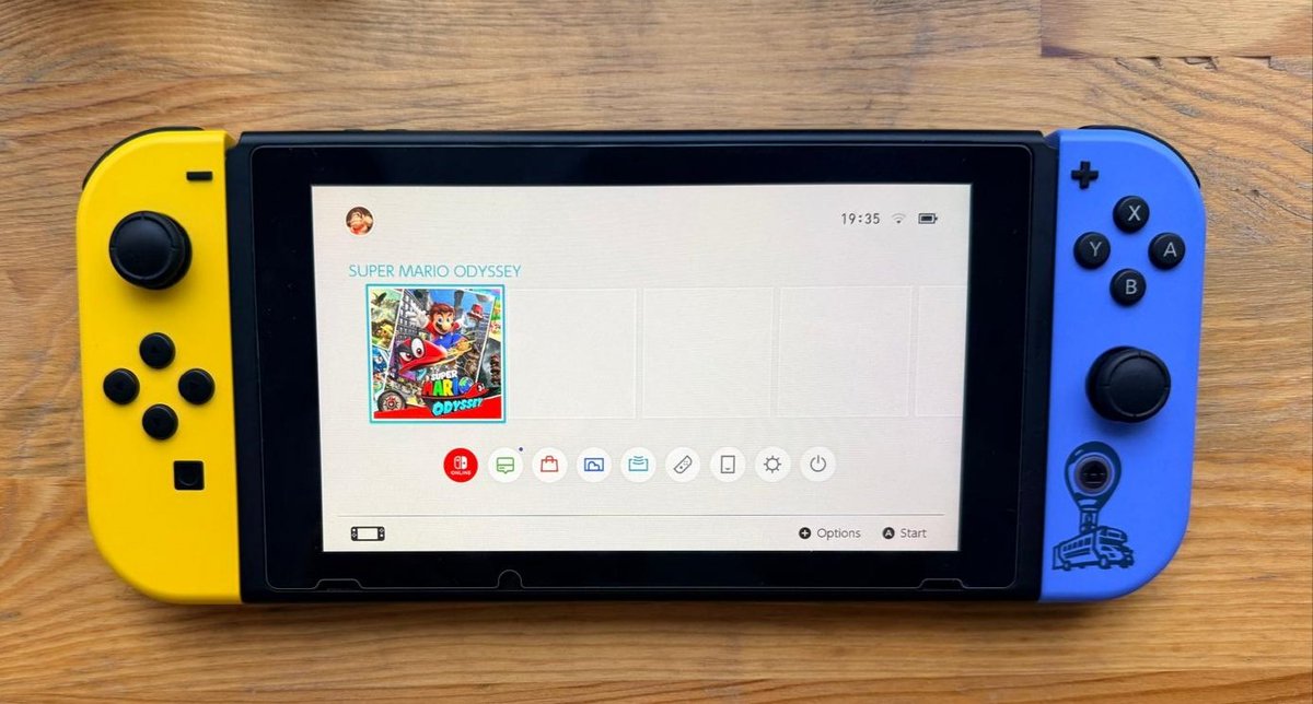 simsek / persona 6 bekliyor tweet media