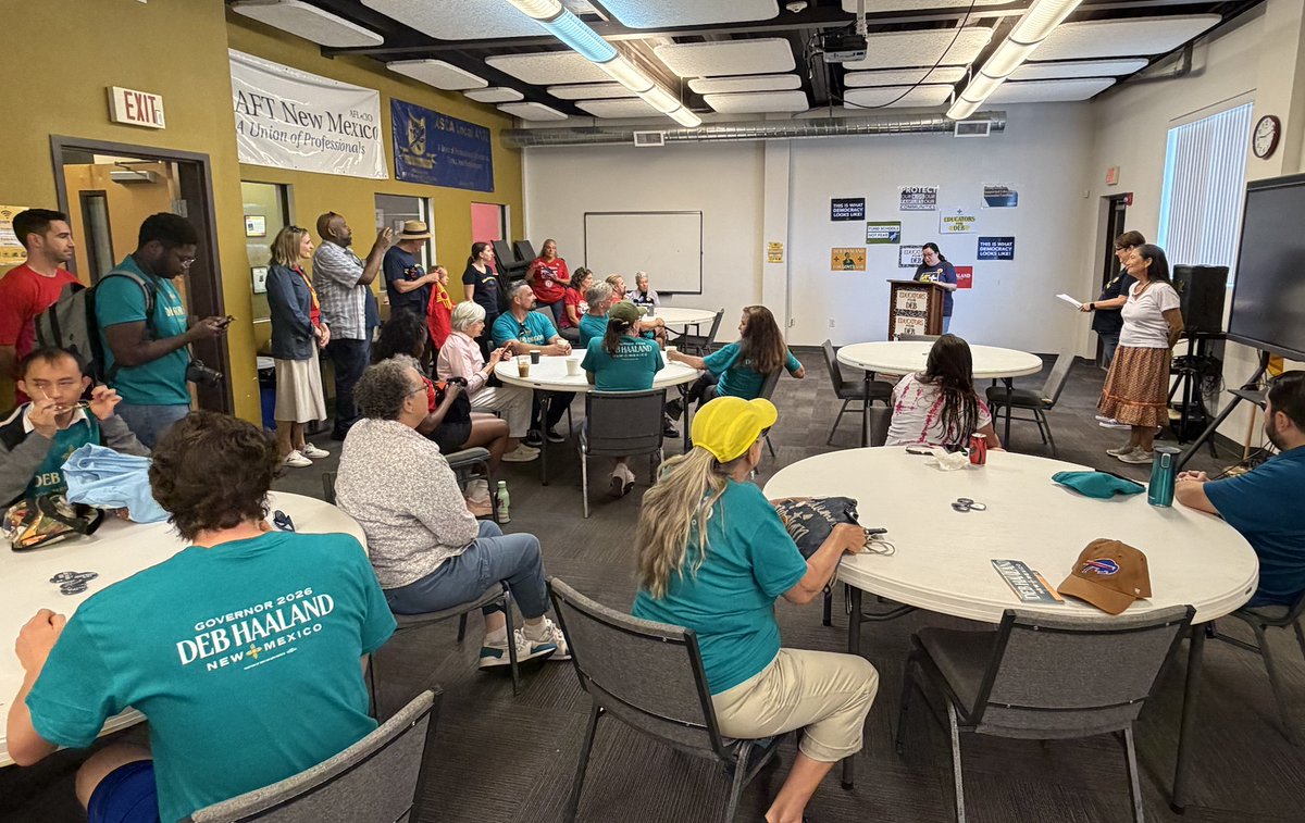 AFTNM's tweet photo. Dozens of educators, retirees, &amp; activists kicked off this #GOTV weekend at the "Educators for Deb" canvass launch, hosted by AFT NM &amp; NEA-NM. Volunteers heard from Deb about her plans for education &amp; then set out to knock on 100s of doors to remind voters to get to the polls. https://t.co/Z0sHdqdlgt