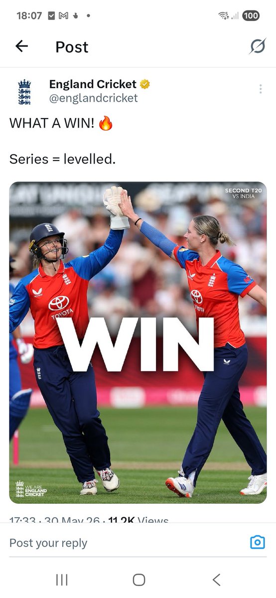 michaeljohnbad1's tweet photo. Lauren Kemp serves it up to India 🏴󠁧󠁢󠁥󠁮󠁧󠁿🏴󠁧󠁢󠁥󠁮󠁧󠁿🏴󠁧󠁢󠁥󠁮󠁧󠁿get in girls 💪🙌👏🥂 https://t.co/va4LaTix6y