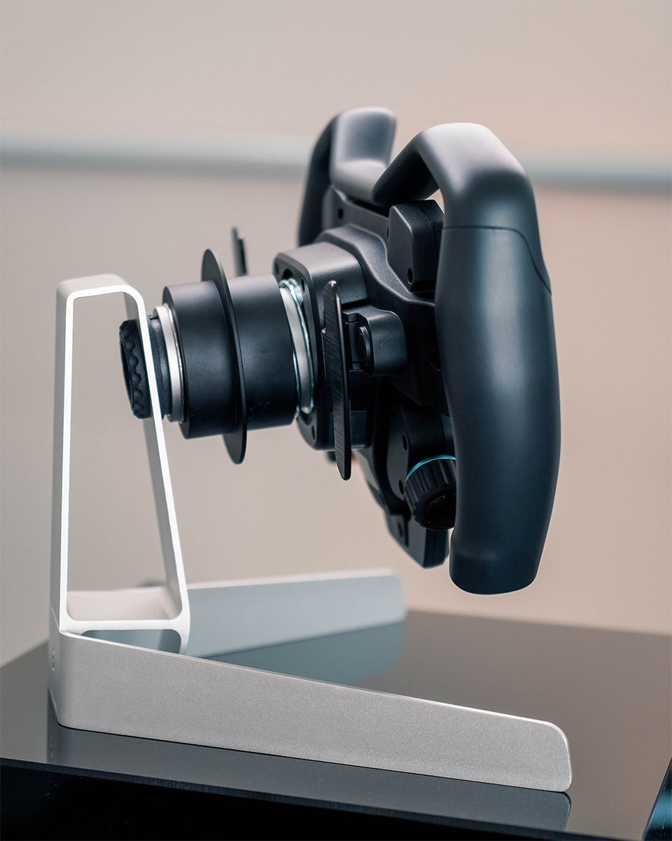 Logitech G España tweet media