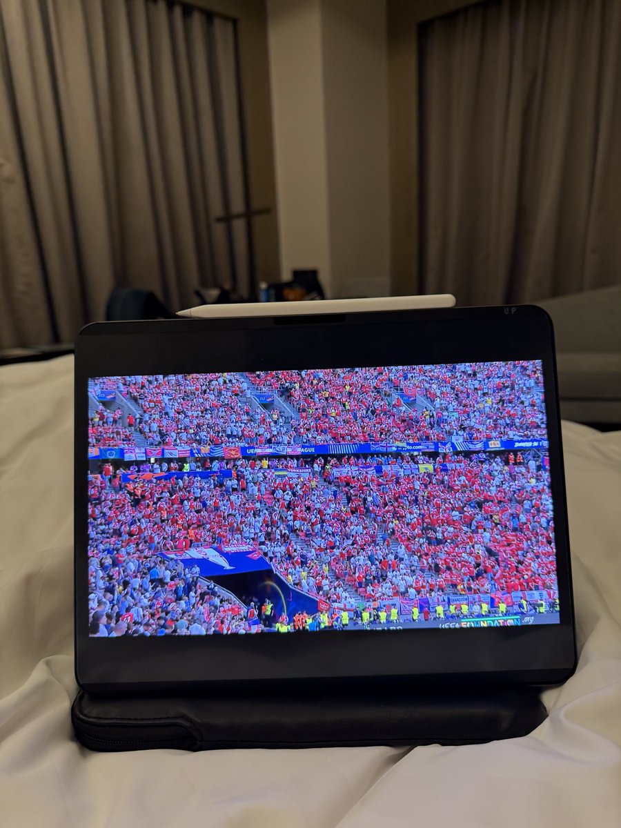 timdavis53's tweet photo. Had 4 hours sleep in 36 hours but can’t miss this. It’s 1am here and up in 4 hours but hey it’s it’s once in a lifetime.
#china #worklife https://t.co/ymx5V7MrS2