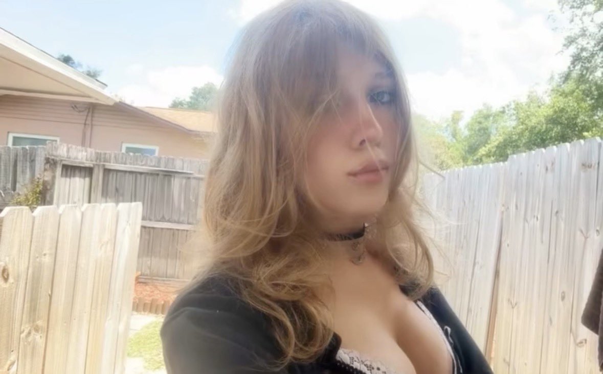 peerc3000's tweet photo. havent been posting recently but so busy omgg but heres mee https://t.co/HIQsi3A4tt