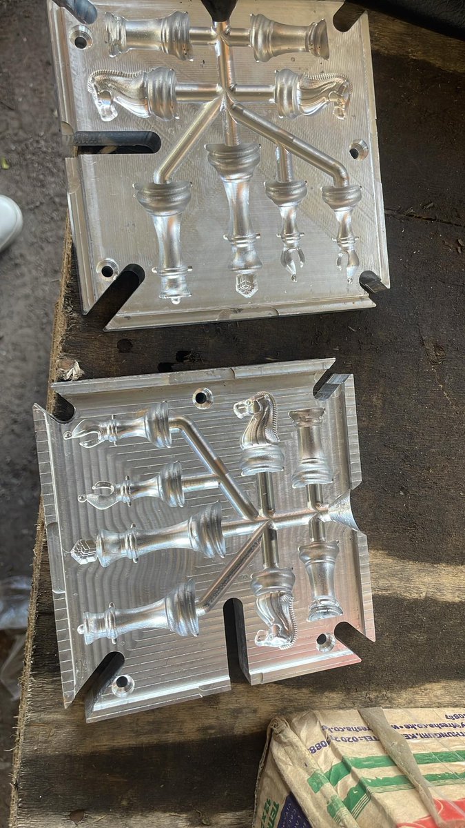 thegiftofchess's tweet photo. Breaking News. Manufacturing equipment has arrived in Goma, DRC needed to produce custom made @thegiftofchess chess sets from recycled waste plastics. Manufacturing will begin shortly. https://t.co/wD08REwTjL