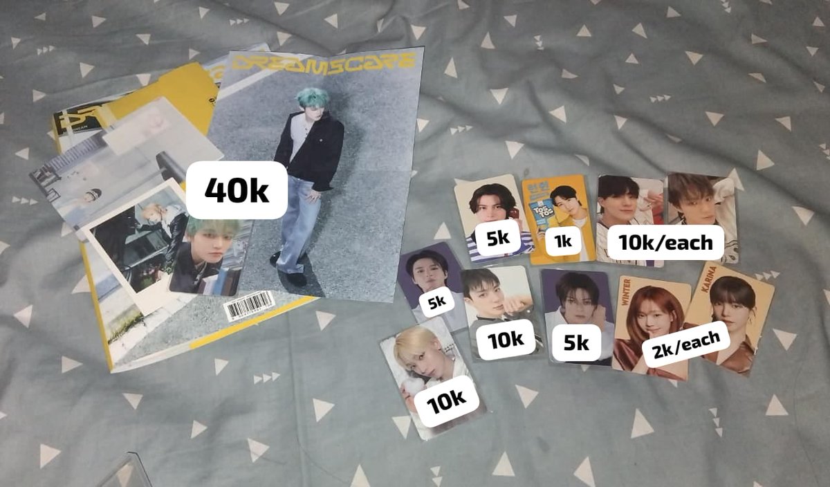 lubis33653's tweet photo. #ensell #enbuy #WTS wts take all 100k aja exc admin 3% BU banget all good condi albumnya unsealed fullset yah dom sumut https://t.co/14KGrqQXMr