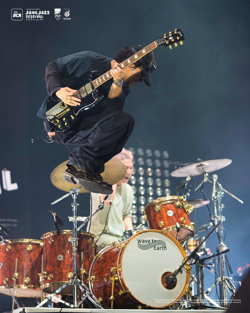 Java Jazz Festival tweet media