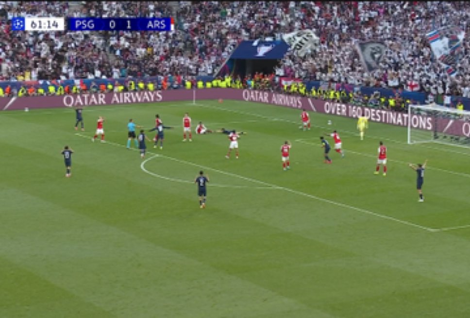 Futbol de Inglaterra tweet media