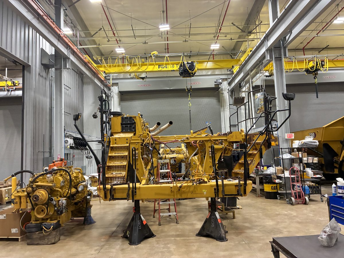WarrenCAT's tweet photo. Can you guess what’s getting rebuilt in San Angelo? 👀
Piece by piece, this machine is getting a second life thanks to the team putting in the work behind the scenes at Warren CAT.
#WarrenCAT #WhateverTheJob #WhateverItTakes https://t.co/CiS299K3br