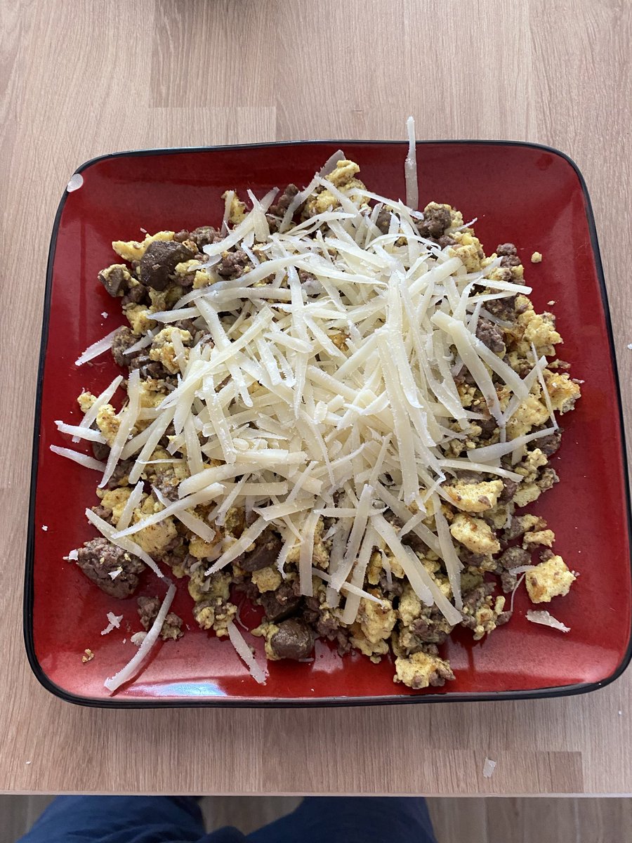 IainHardy86's tweet photo. @SamaHoole Twice a day, everyday! 200g 70/30 beef mince with 3 eggs and lamb liver. Topped off with Parmigiano cheese. Maybe a little hot sauce to spice things up 😉 https://t.co/aydKckqERQ
