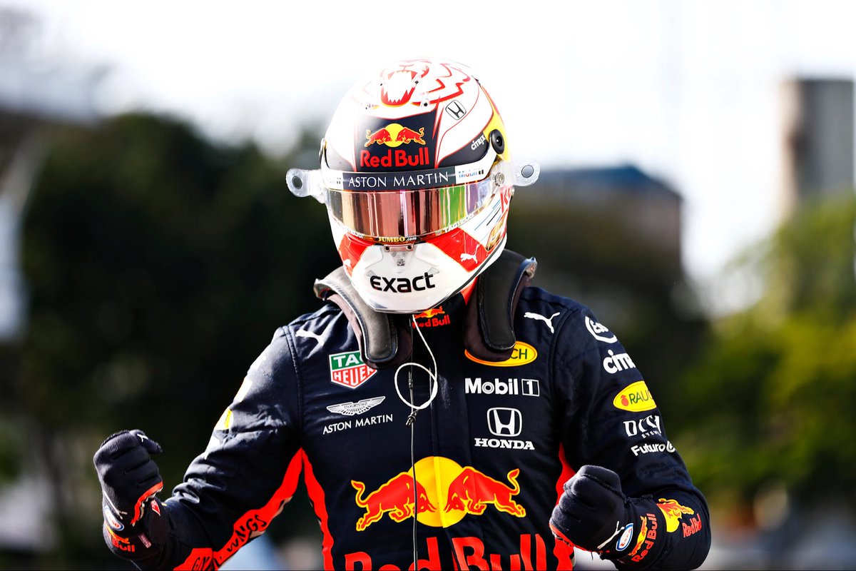 Racer5921's tweet photo. On any such list, objectively, Max Verstappen should be the best around Brazil. 

2025: Pitlane to P3
2024: P17 to P1
2023: Dominated the Race for P1
2019: Humiliated the whole grid in the third fastest car
2016: Gave the whole world a masterclass in wet driving https://t.co/QcgP8rzyZc