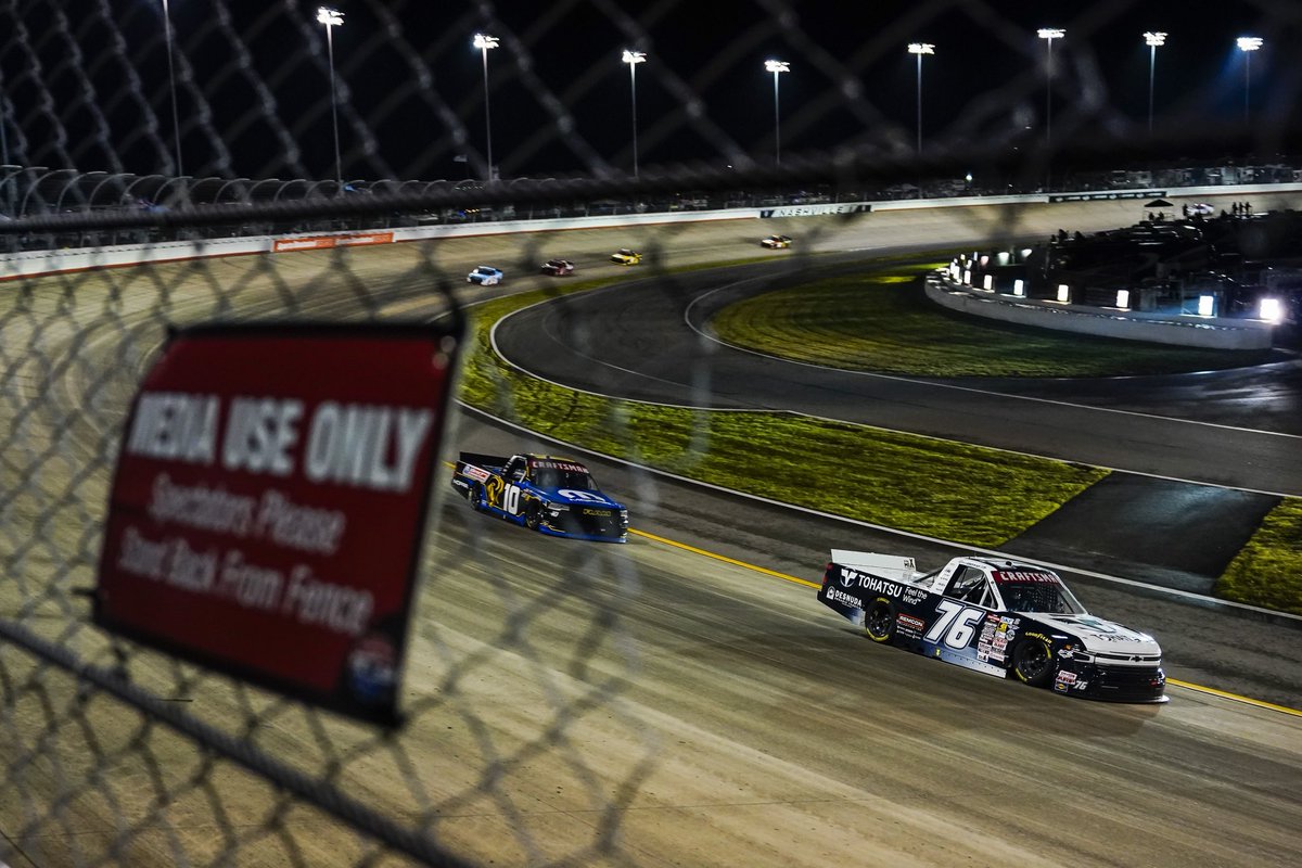 FreedomRacing76's tweet photo. Fought through a a tight race truck under the lights, but never quit digging. Proud of the effort from everyone on the No. 76 team and happy to have @TohatsuAmerica back on board this weekend. On to the next one. 👊 https://t.co/ArhXjPjjAa