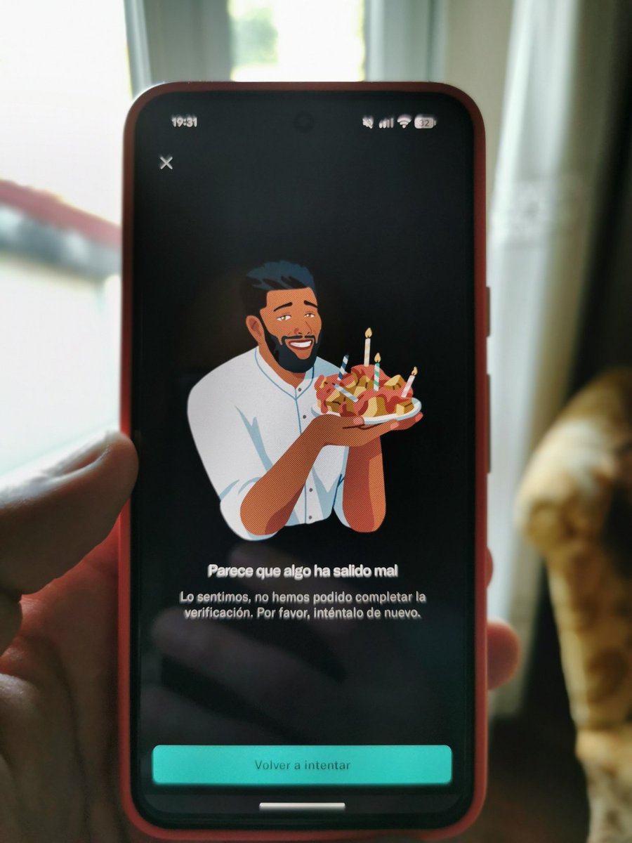 jeronizmo's tweet photo. @n26 estoy intentando verificar mi cuenta después de haber recibido mi tarjeta nueva y todo el rato me sale esto https://t.co/Mbxnhc2vO2