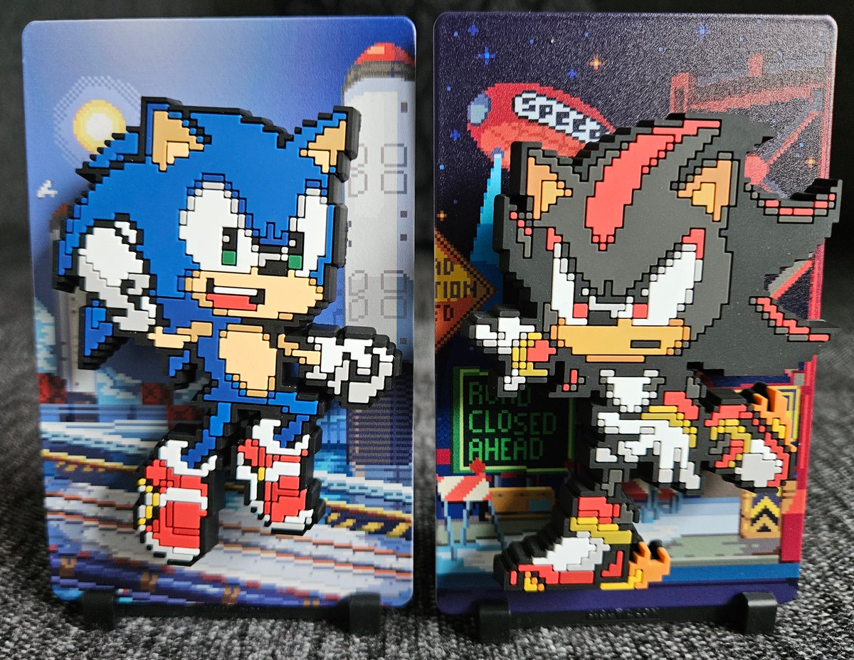 Ghostiees's tweet photo. Sonic (Jumping) and Shadow (Skate) from @FiGGYZOfficial Modern Sonic Wave 4 are here! 
I’m impressed by the pixelated backdrops of Metal Harbor and Radical Highway, they’re a treat to the eyes. I plan to pick up MK and 35th Anniversary next!
#SonicTheHedgehog #SonicCollection https://t.co/X1IgYK46ry