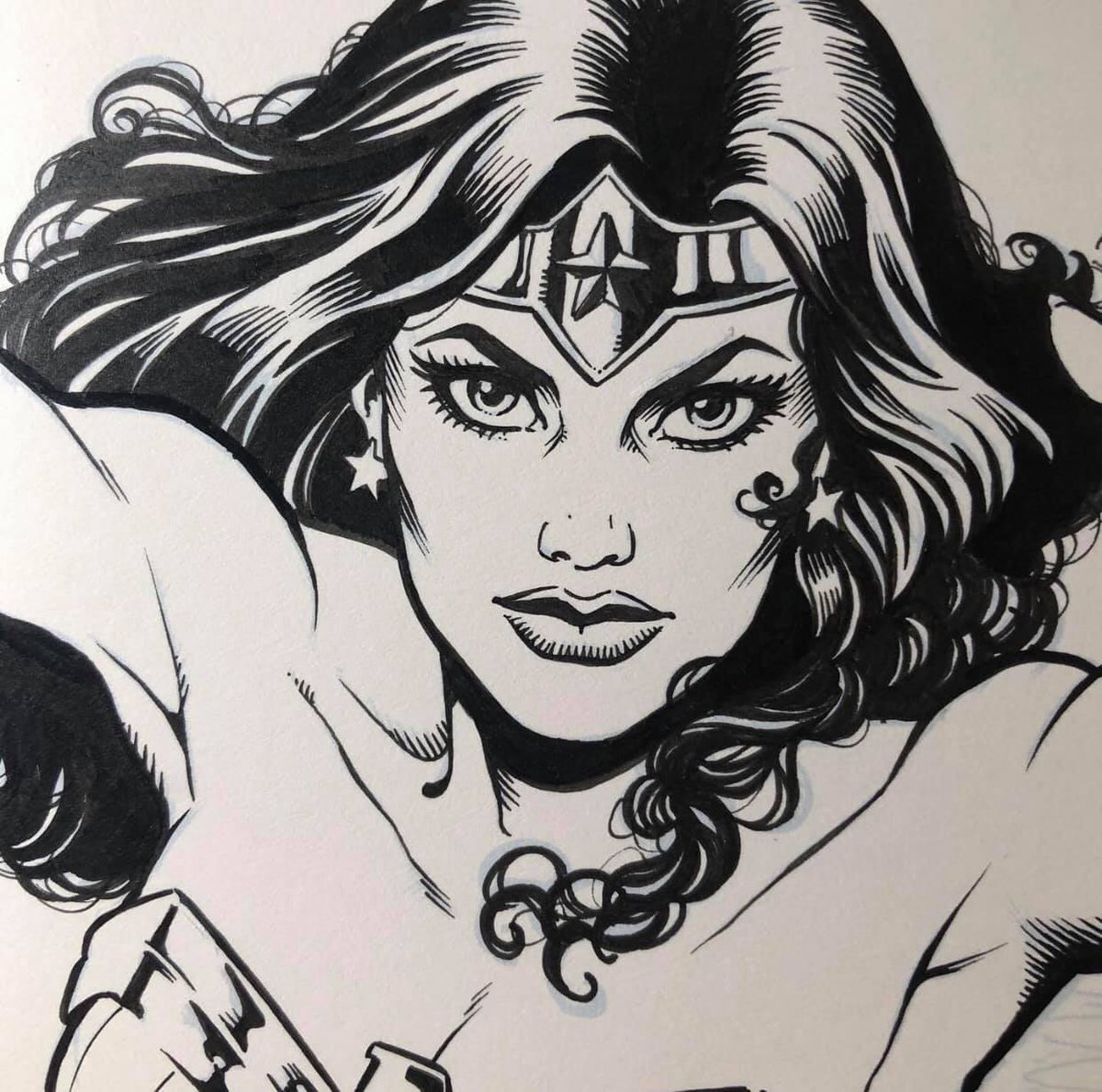iamluke85's tweet photo. #wonderwoman artwork by #MariaLauraSanapo https://t.co/Su2owUd6VJ