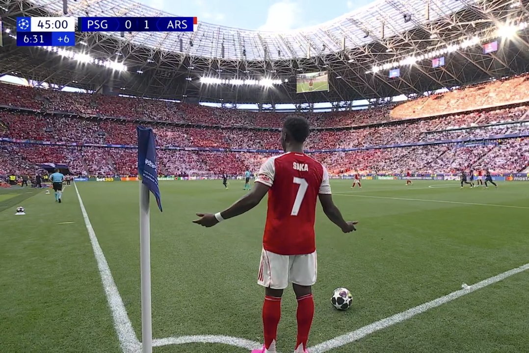 TheFergusonWay's tweet photo. Saka 3 passes in 75 mins and 2 out of those in his own half https://t.co/96MwxfDZYr