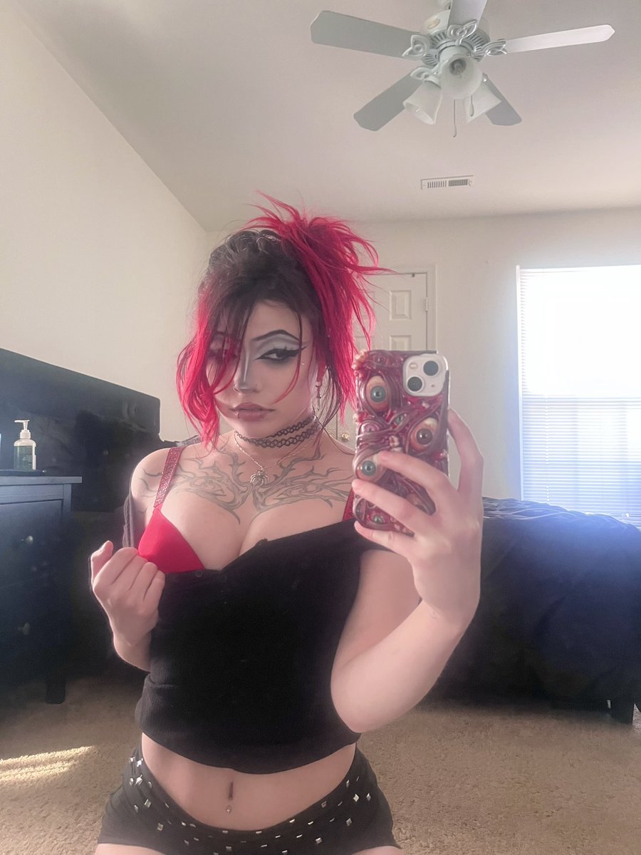 killkels_'s tweet photo. teasing (¬‿¬) ♡ https://t.co/p9SwCZ95Rm