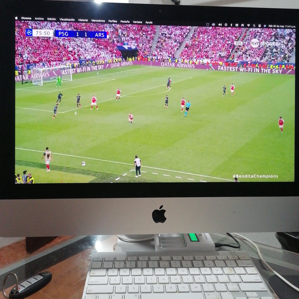 AvendanoSingle's tweet photo. Trabajando ⚽💦
Están mirando la final de la Champions?

#tuxtla #TuxtlaGutierrez #single https://t.co/oCg8p7AduU