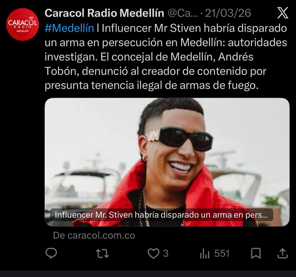 •Elizabeth Cardona• tweet media