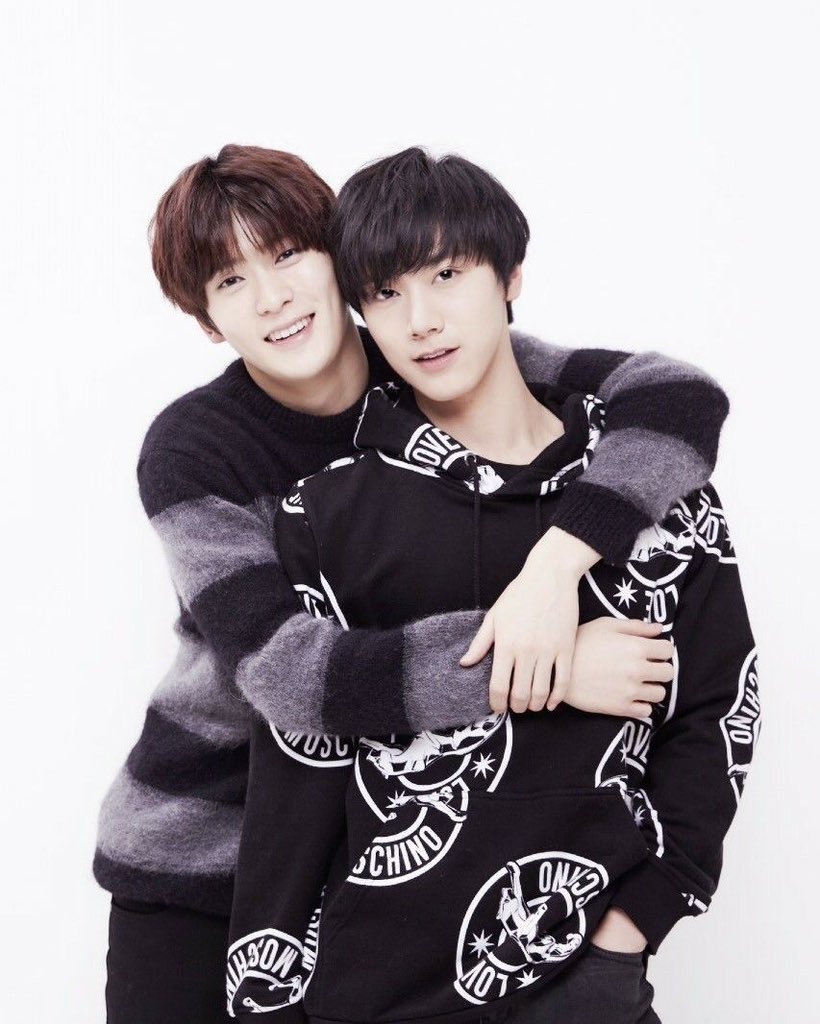 fluffymuay_jh's tweet photo. หลายเก่าเลย เก่าไหนดีคะ https://t.co/maLGbOV2Mj